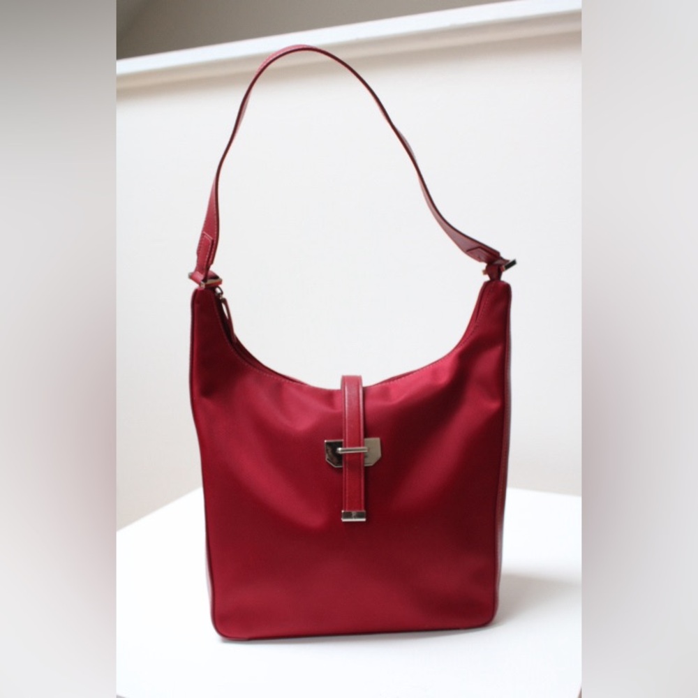 Vintage Etienne Aigner Y2K style hobo bag